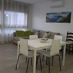 公寓 Tropicana-30m De La Playa Con Parking Y A/c *